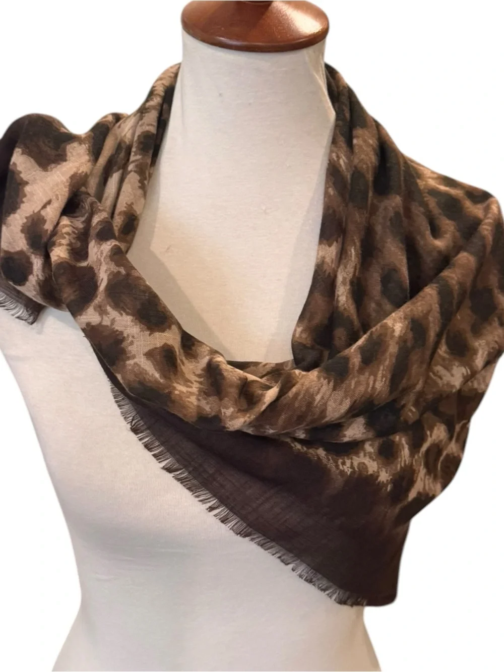Elegant Leopard Print Wrap Scarf in Brown
